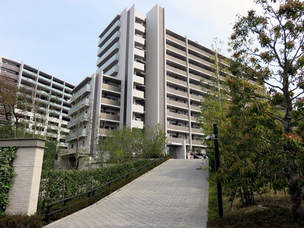 プラウド町田の外観