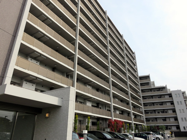 プラウド町田の外観