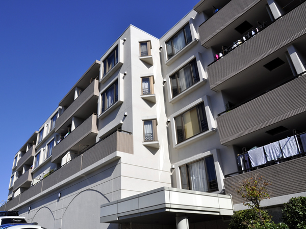 パリオ新横浜の外観