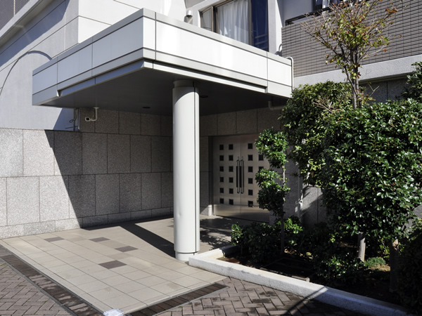 パリオ新横浜の外観