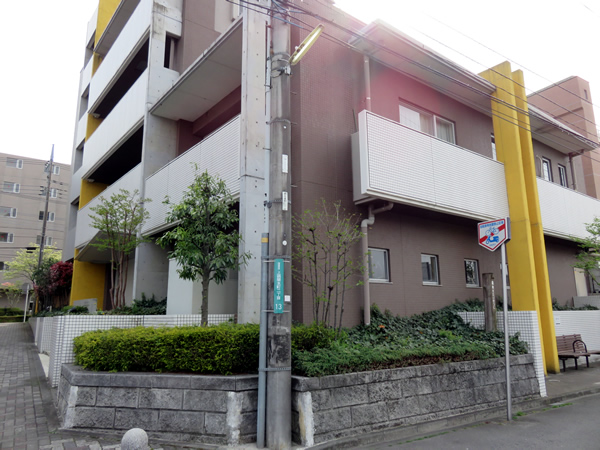 コアロード町田　花水木通りの外観