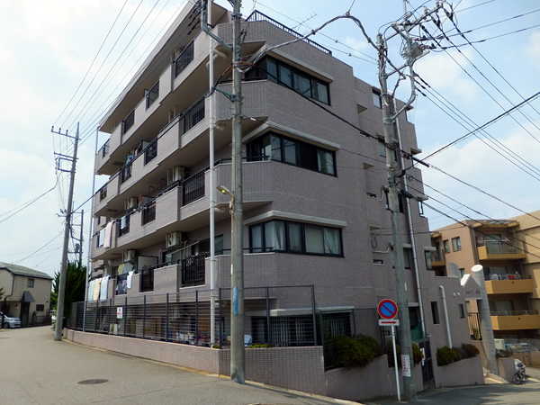 キャッスル宮前の外観