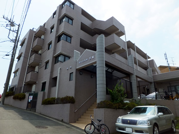 キャッスル宮前の外観