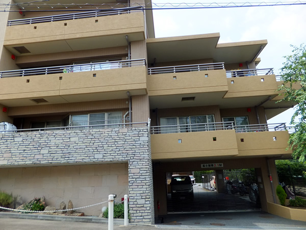 ビッグヴァン宮前平の外観