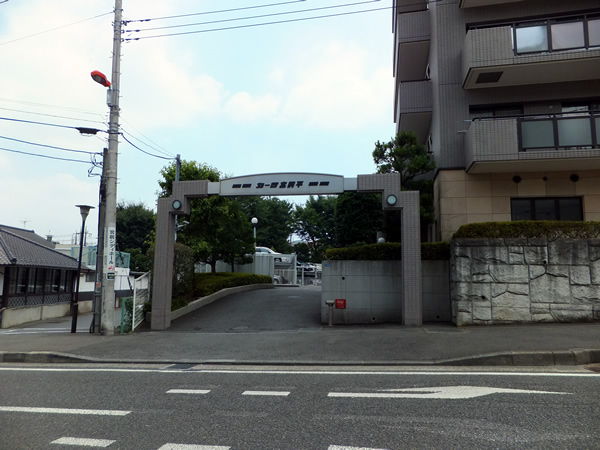 カーサ宮前平の外観