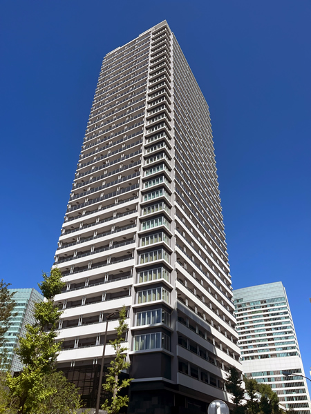 ブリリアタワー浜離宮の外観