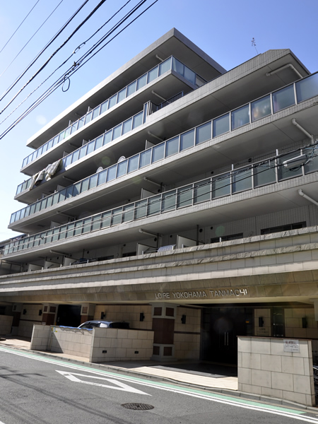 ロワール横浜反町の外観