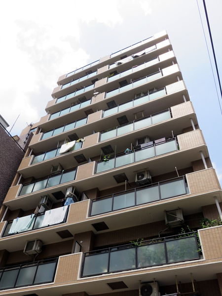 ネオマイム反町公園の外観