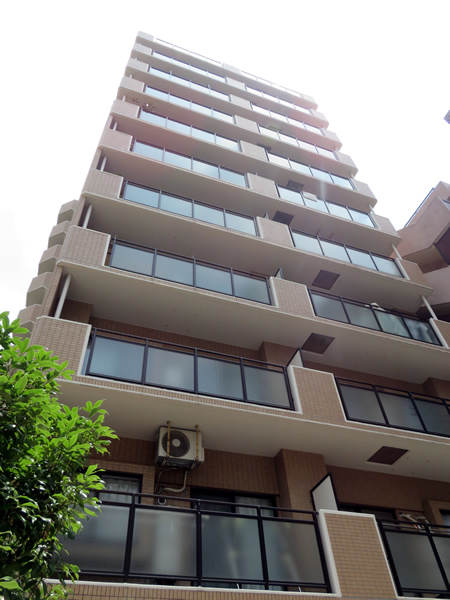 ネオマイム反町公園の外観