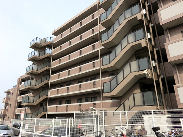 ライオンズヒルズ町田第2の外観