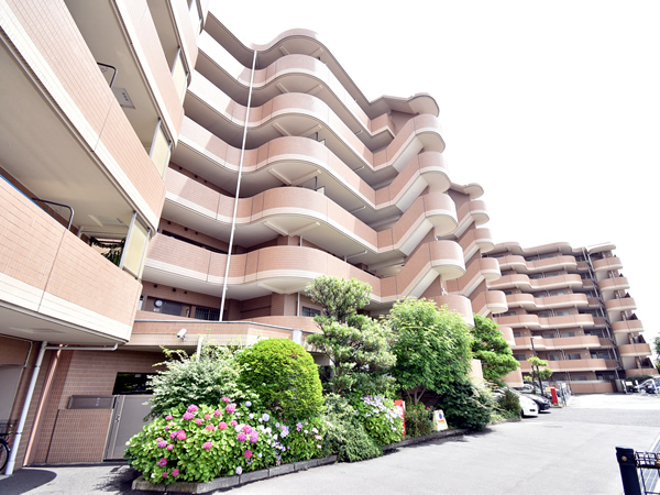 アルカサル西船橋の外観