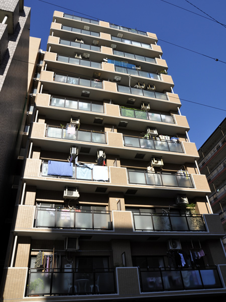 ネオマイム反町公園の外観