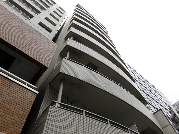 モンテベルデ芝大門の外観