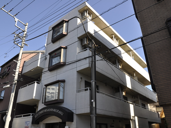 スカイコート東白楽の外観