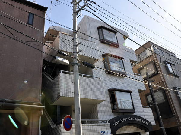 スカイコート東白楽の外観