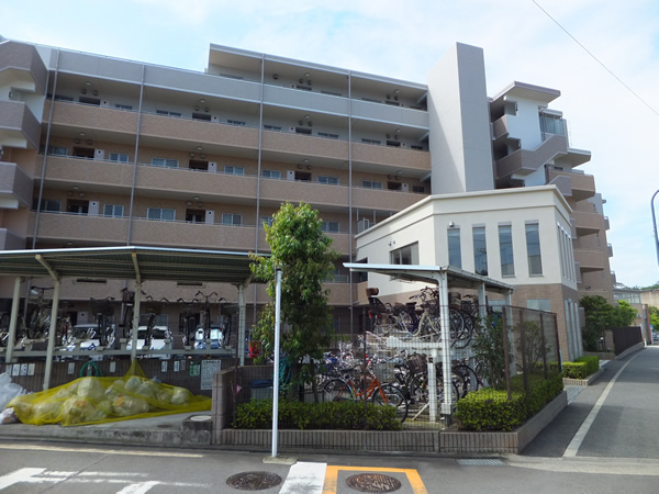 ファミール相模大野エルフェアの外観