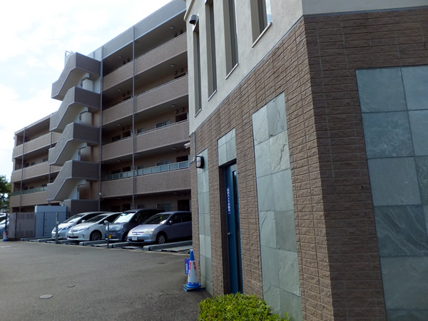 ファミール相模大野エルフェアの外観