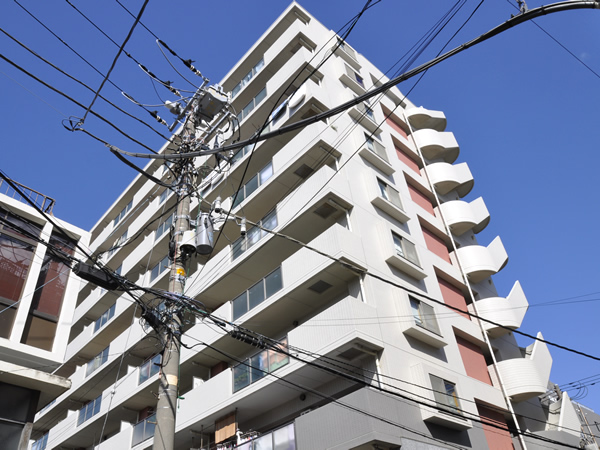 ネオマイム横浜白楽の外観