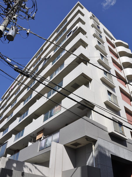 ネオマイム横浜白楽の外観