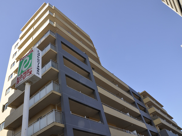 横浜東白楽シティタワーの外観