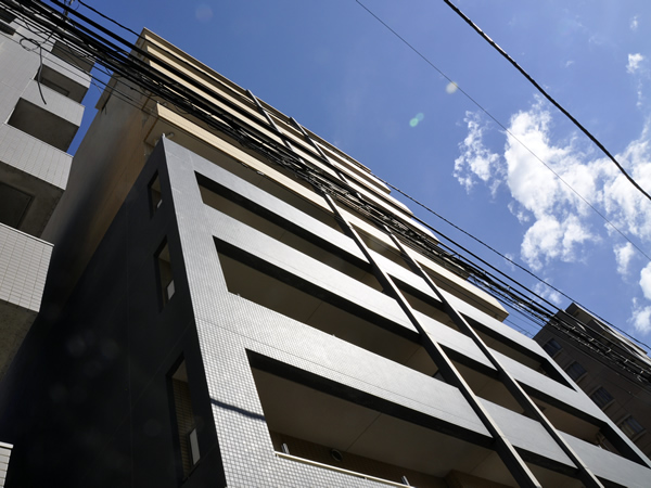 横浜東白楽シティタワーの外観