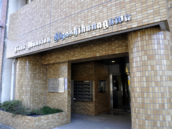 ライオンズマンション東神奈川の外観