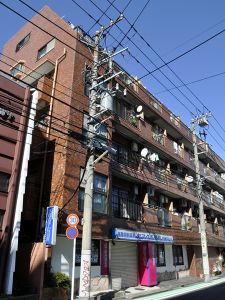 ライオンズマンション東白楽第2の外観