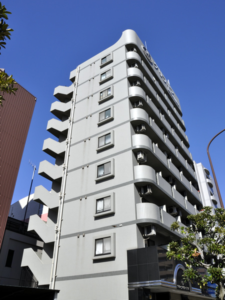 グリフィン横浜東白楽2番館の外観