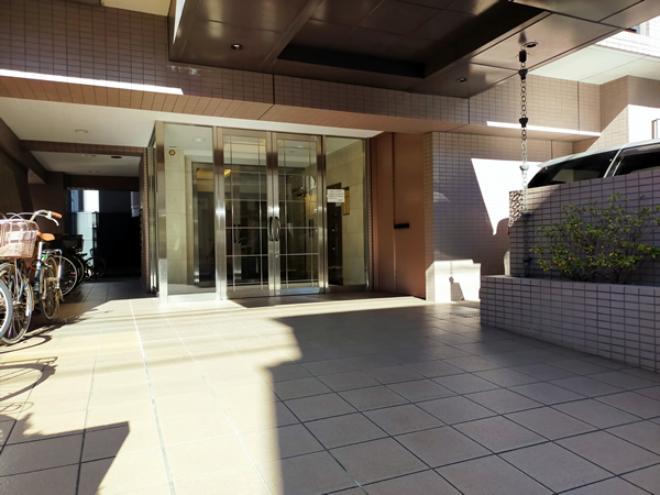 ウィライブ川崎八丁畷の外観