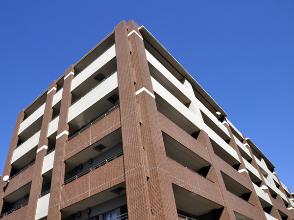 びゅうパルク横濱富家町2番館の外観