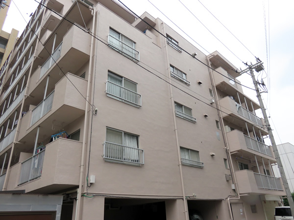 ニックハイム横浜根岸の外観