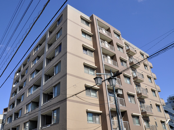 D'クラディア横浜白楽アクティディオの外観