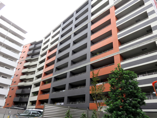 ライオンズステーションプラザ根岸ベイアークの外観