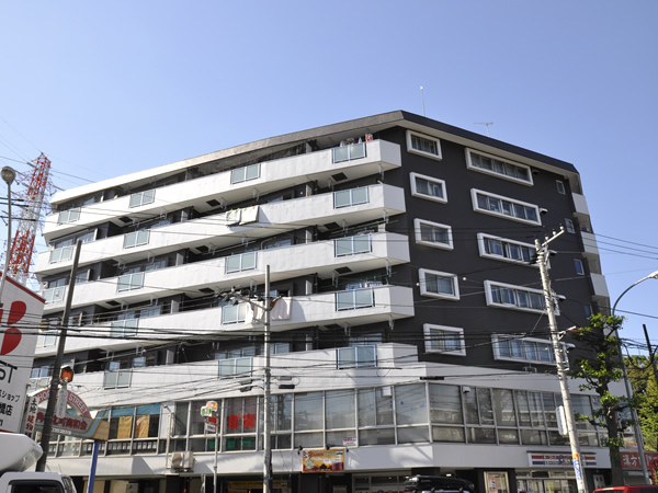 エミネンス白楽の外観