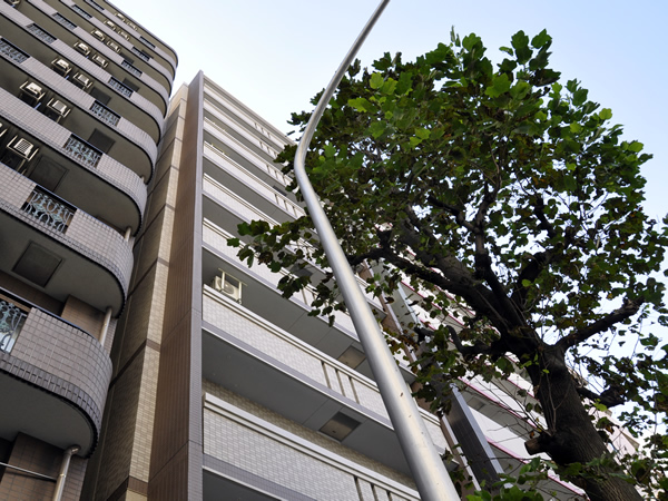 アール・ケープラザ横濱6の外観