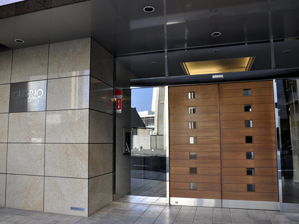 グローリオ桜木町音楽通りの外観