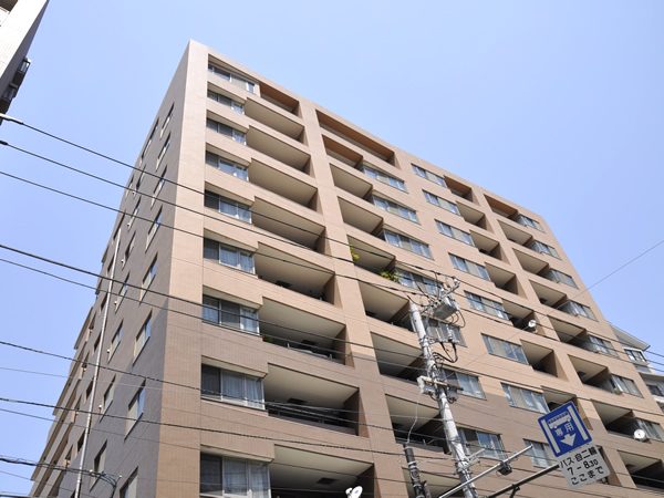 サンクレイドル横浜の外観