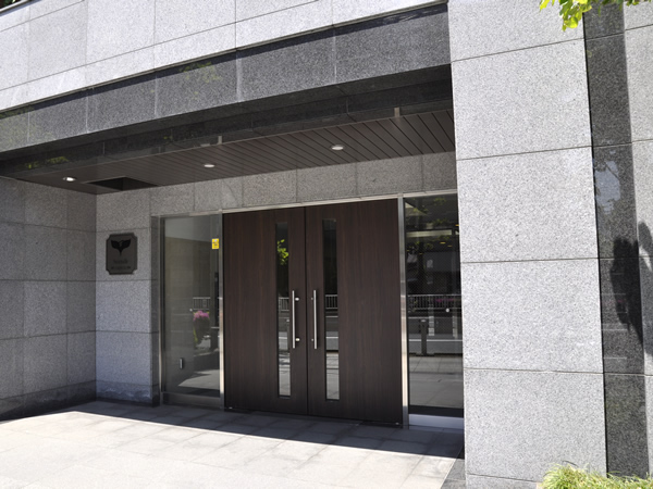 サンクレイドル横浜の外観