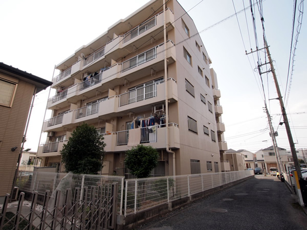 レヂオンス武蔵野台の外観