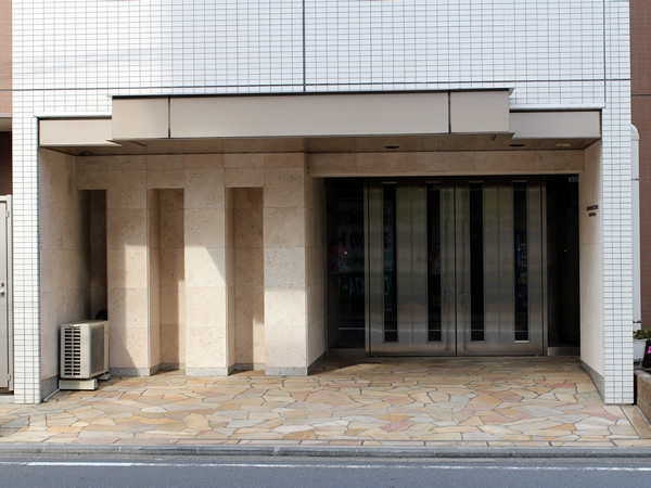 グランディオーレ井土ヶ谷の外観