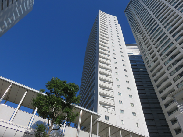 品川Vタワーの外観