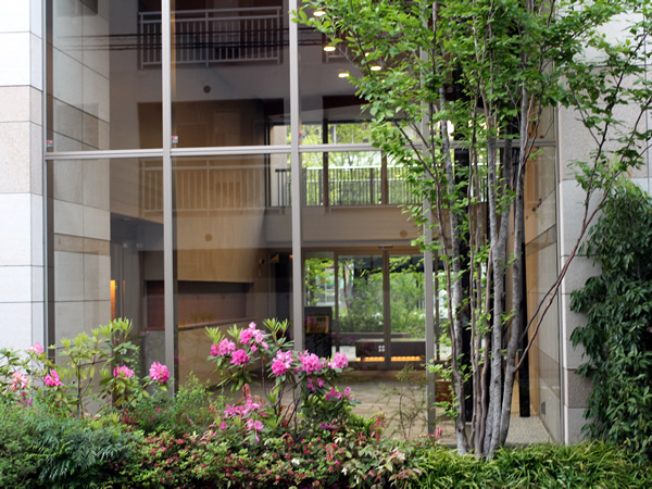 パークホームズ上大岡グラステラスの外観