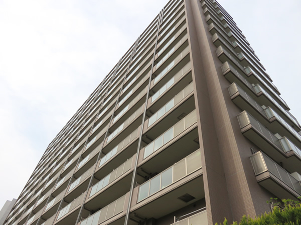 クリオ町田駅前の外観