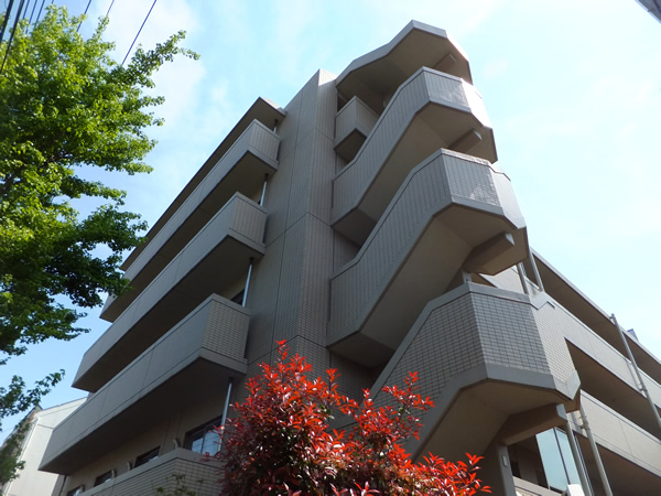 あざみ野ベレッツァの外観