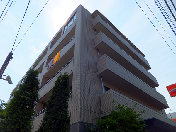 あざみ野ベレッツァの外観