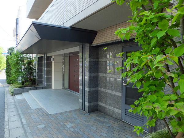 あざみ野ベレッツァの外観