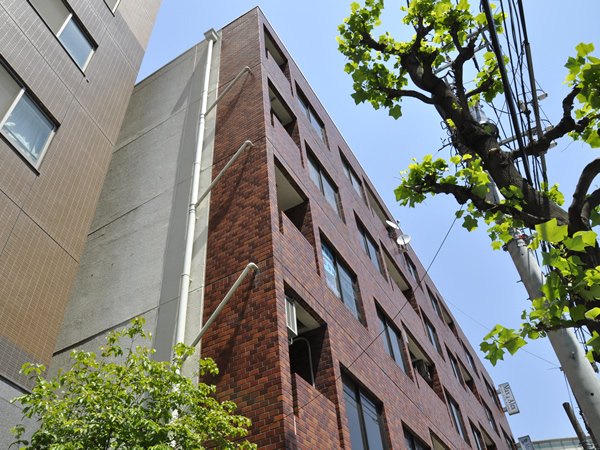 ストークビル横浜の外観