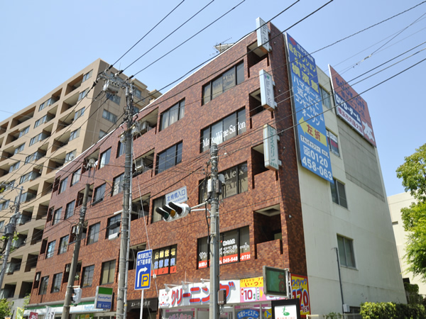 ストークビル横浜の外観