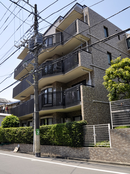横浜南軽井沢パークホームズの外観