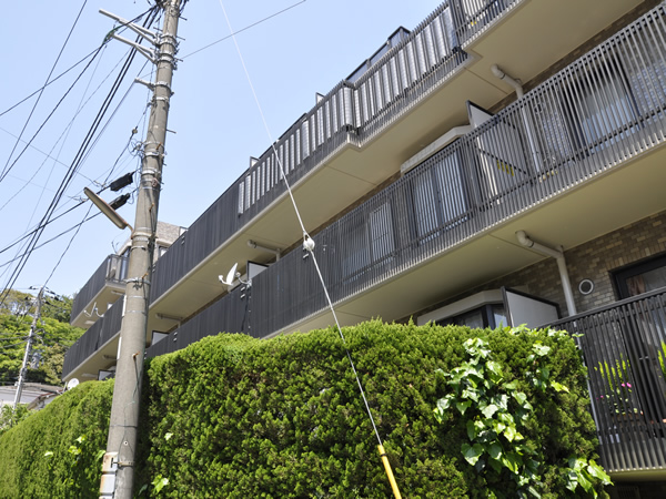 横浜南軽井沢パークホームズの外観